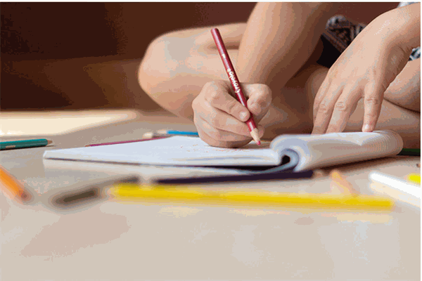 艾右儿童绘本馆